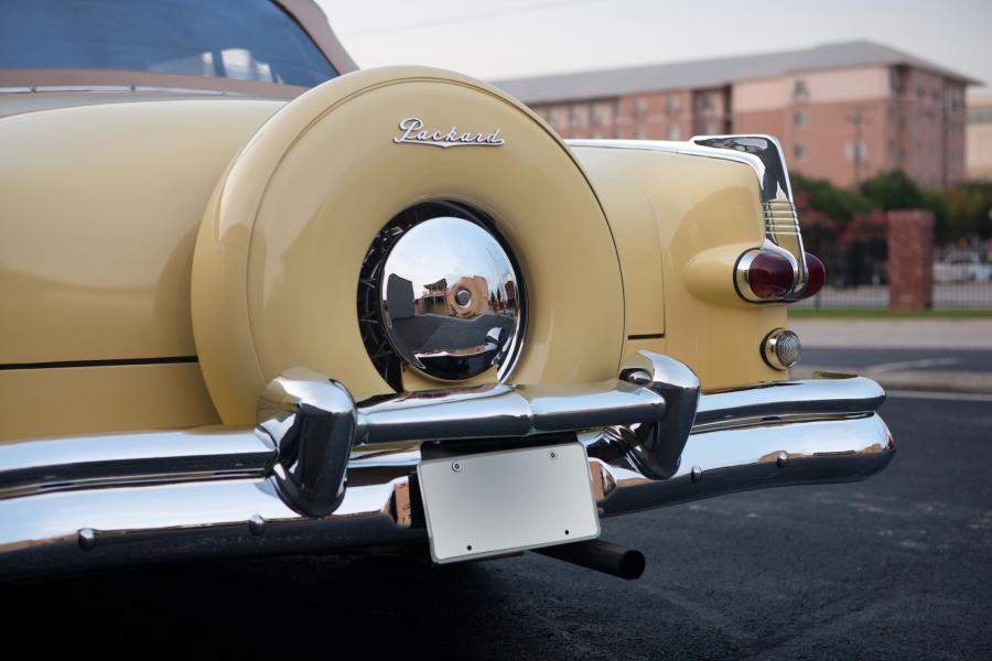  Packard Caribbean Convertible 1953 года  (фото 8 из 50)